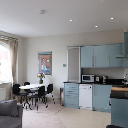 Stylish Light-Filled 1 Bedroom Flat In Hammersmith London Ngoại thất bức ảnh