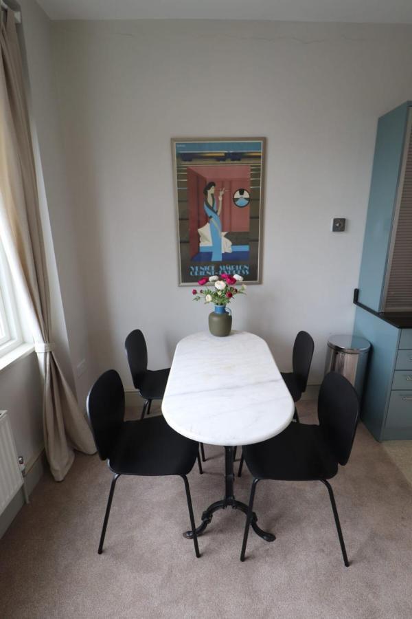 Stylish Light-Filled 1 Bedroom Flat In Hammersmith London Ngoại thất bức ảnh